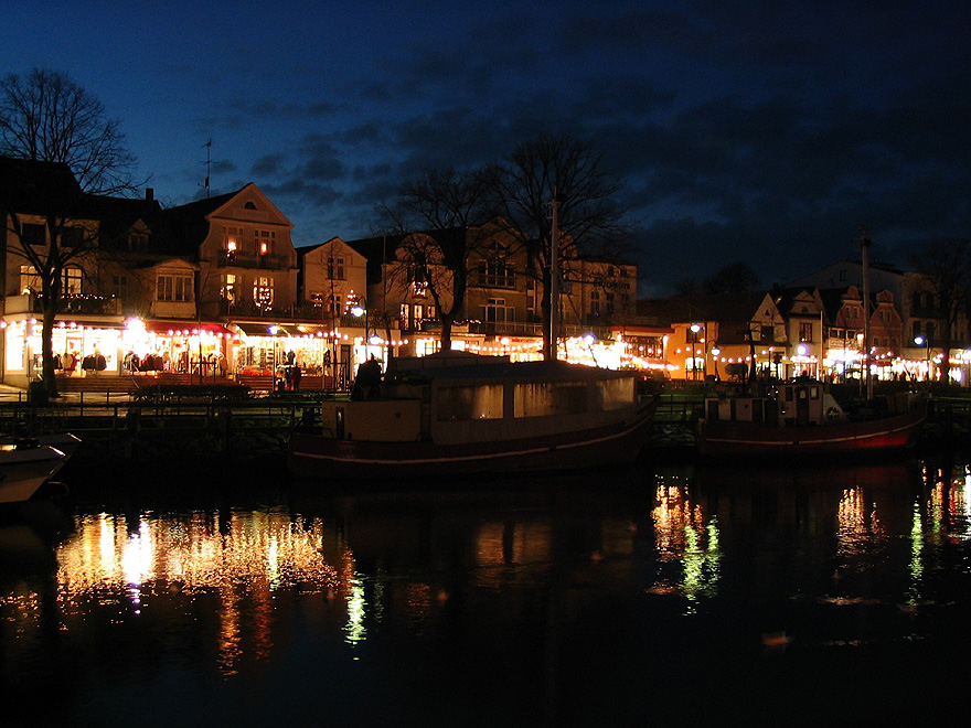 Warnemünde - Alter Strom am Abend