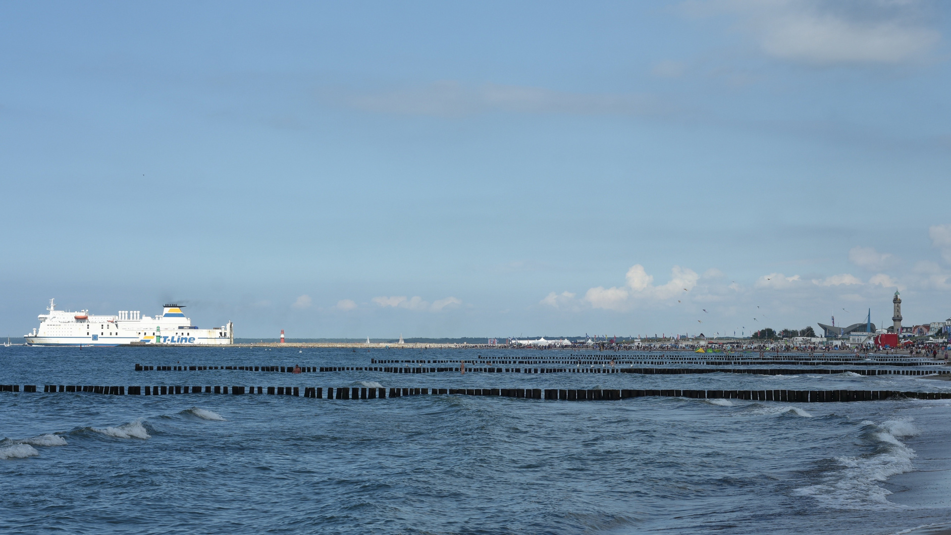 Warnemünde Ausfahrt