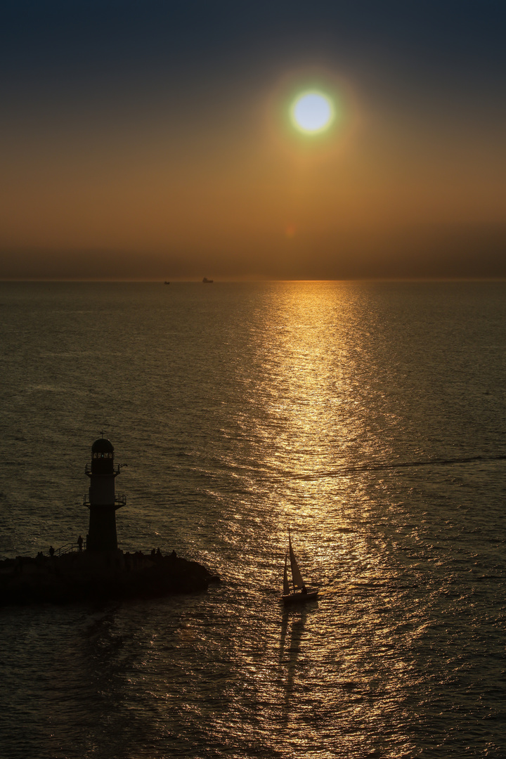 Warnemünde Auslaufen 2