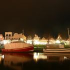 Warnemünde bei Nacht