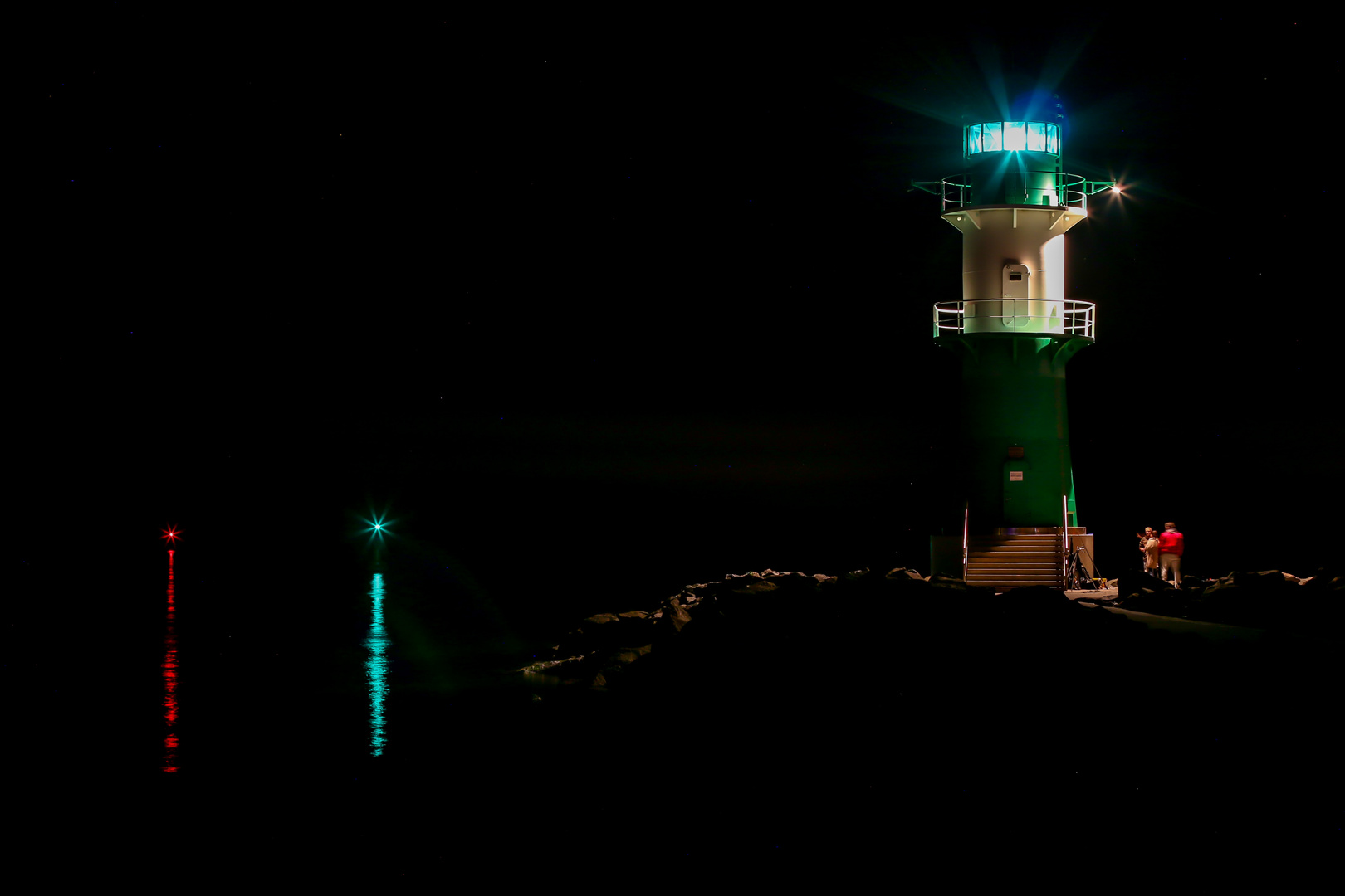 Warnemünde leuchtet - Leuchtfeuer der Westmole