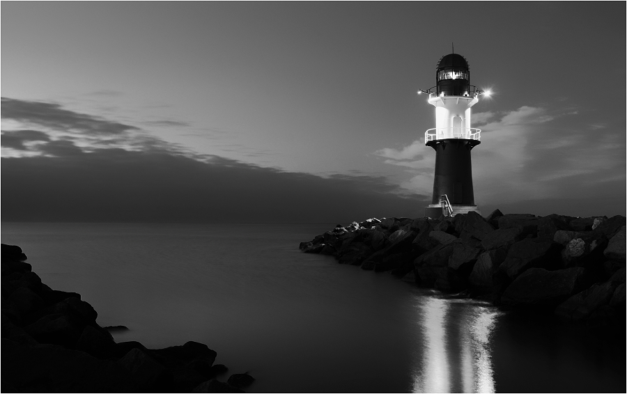 Warnemünde - Leuchtturm II