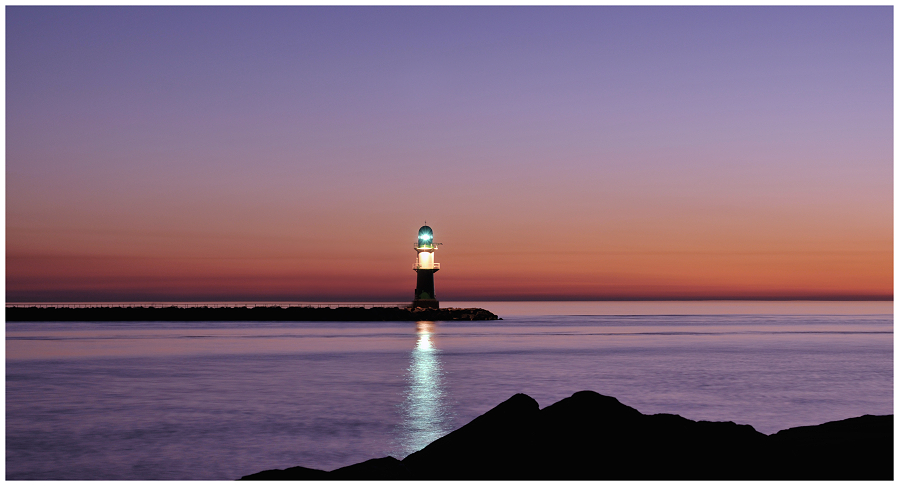 Warnemünde - Leuchtturm VI