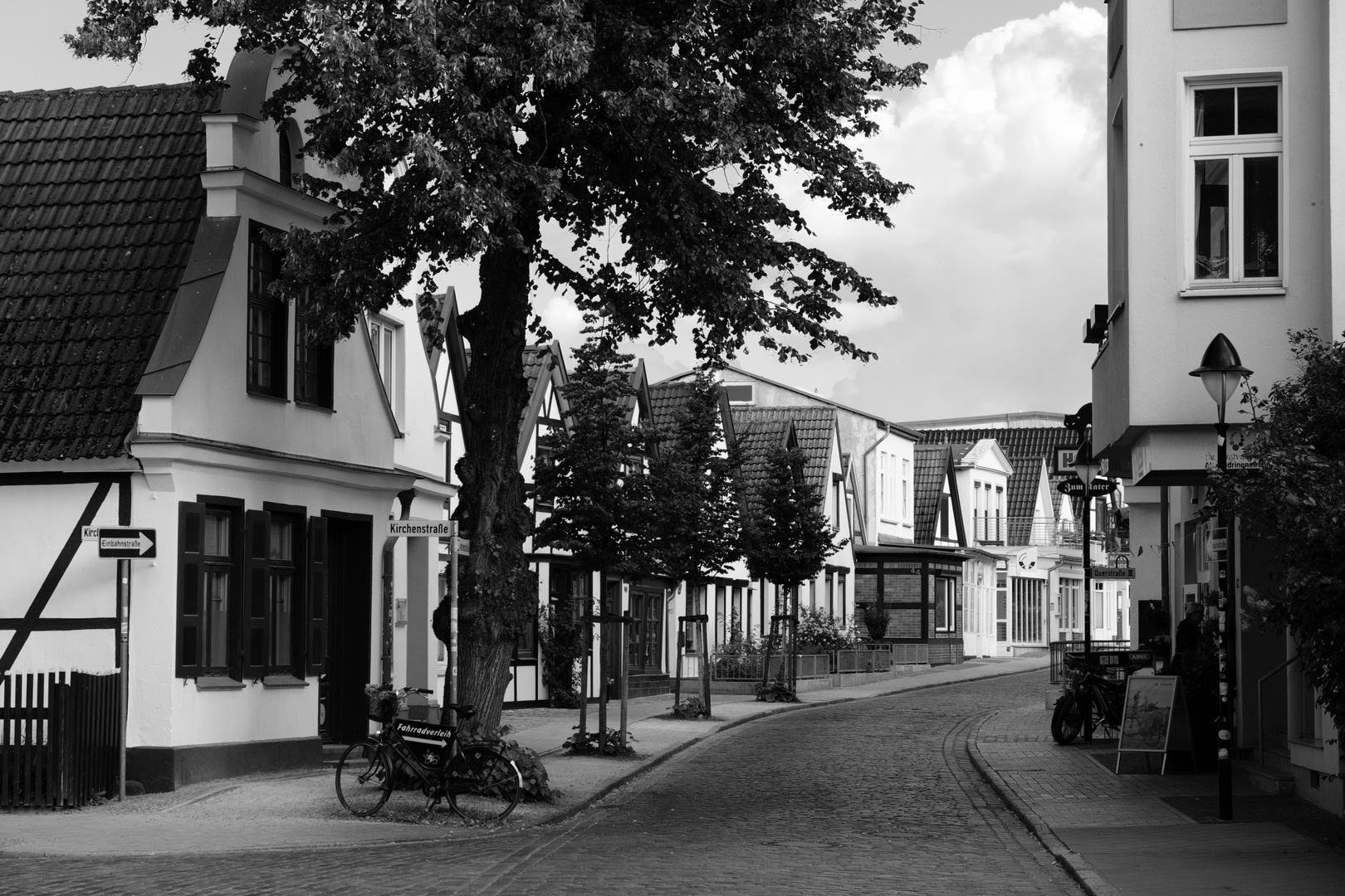 Warnemünde - the old part in Alexandrinenstraße