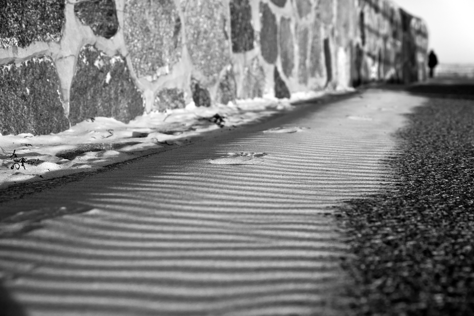 Warnemünde - tiny sandwaves at Western Breakwater