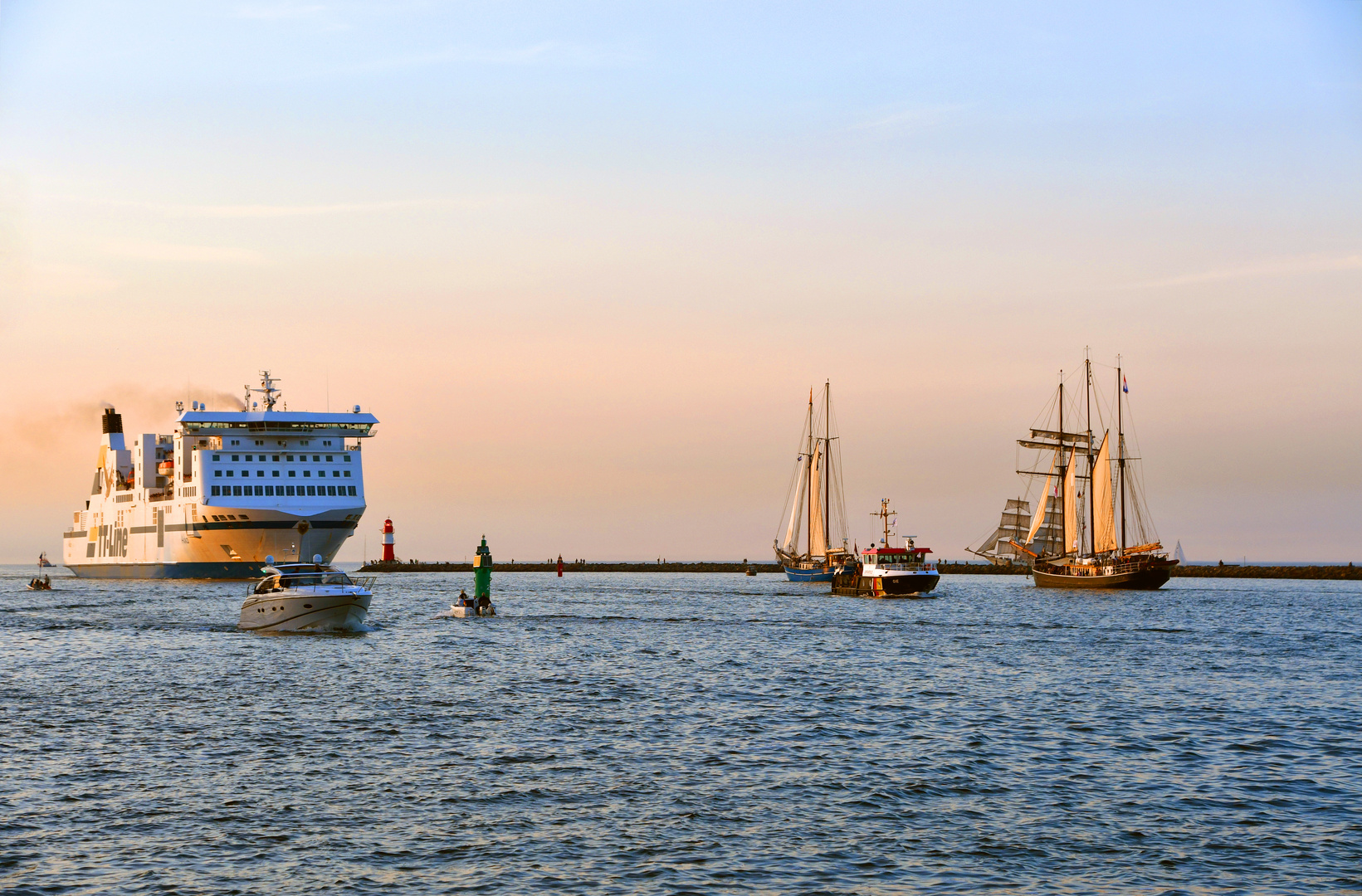 Warnemünde zur Hanse Sail 2023