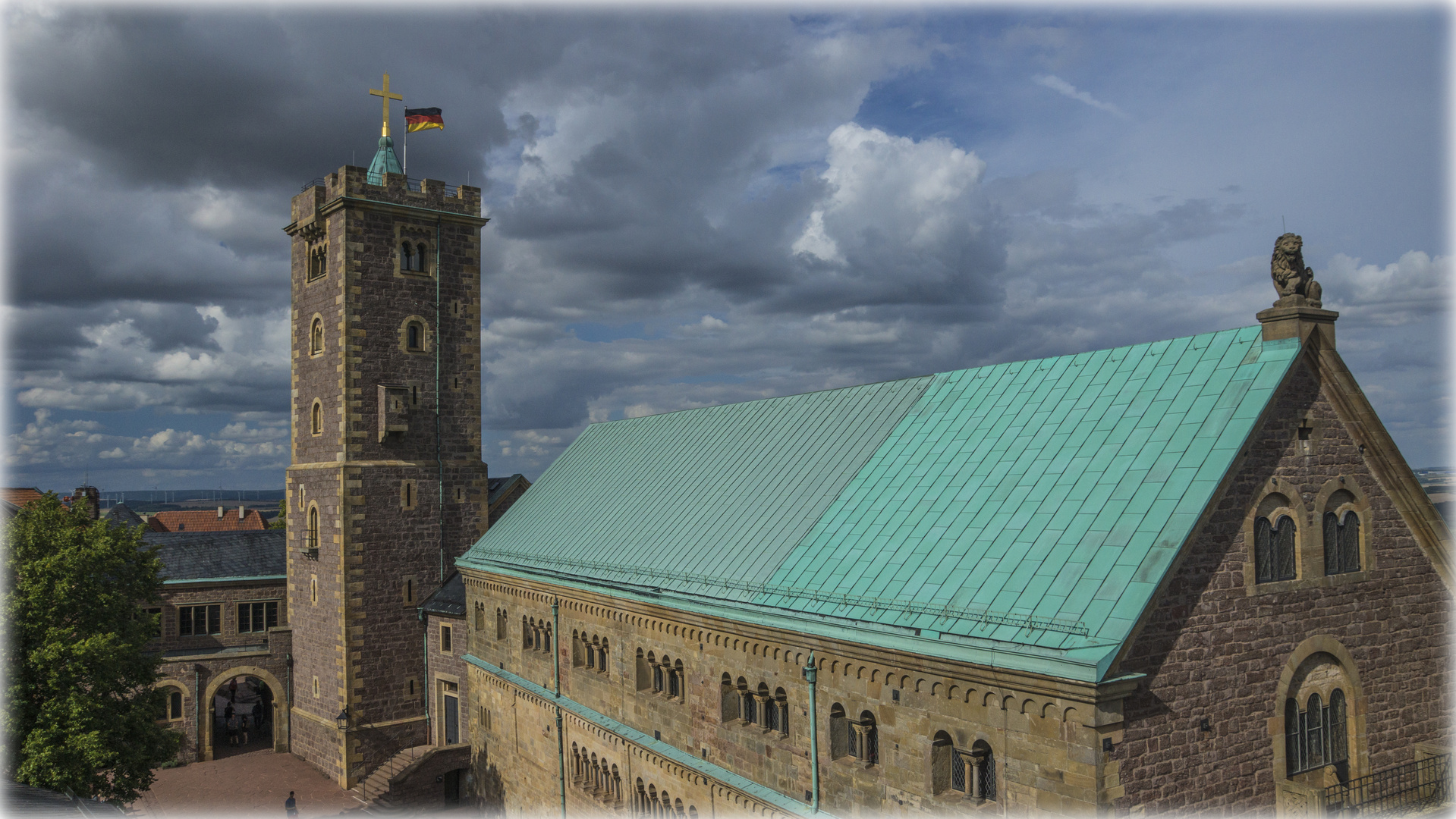 Wartburg mit Blick auf Bergfried und Palas