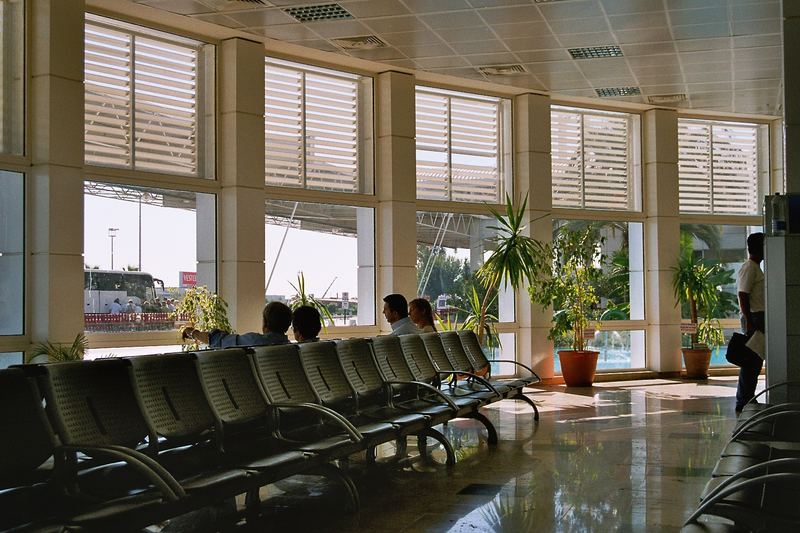 Wartebereich Flughafen Antalya Terminal 1