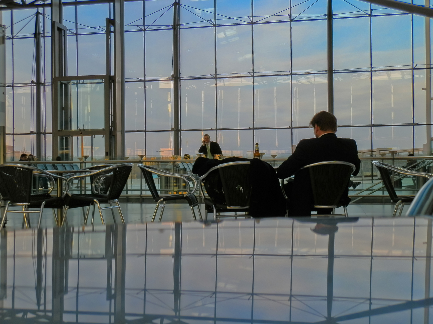 Wartehalle Flughafen Köln-Bonn