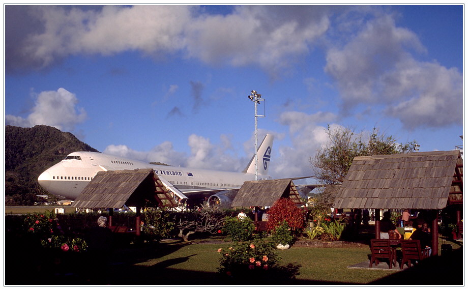 Wartehalle - Flughafen Rarotonga (Cook Inseln)