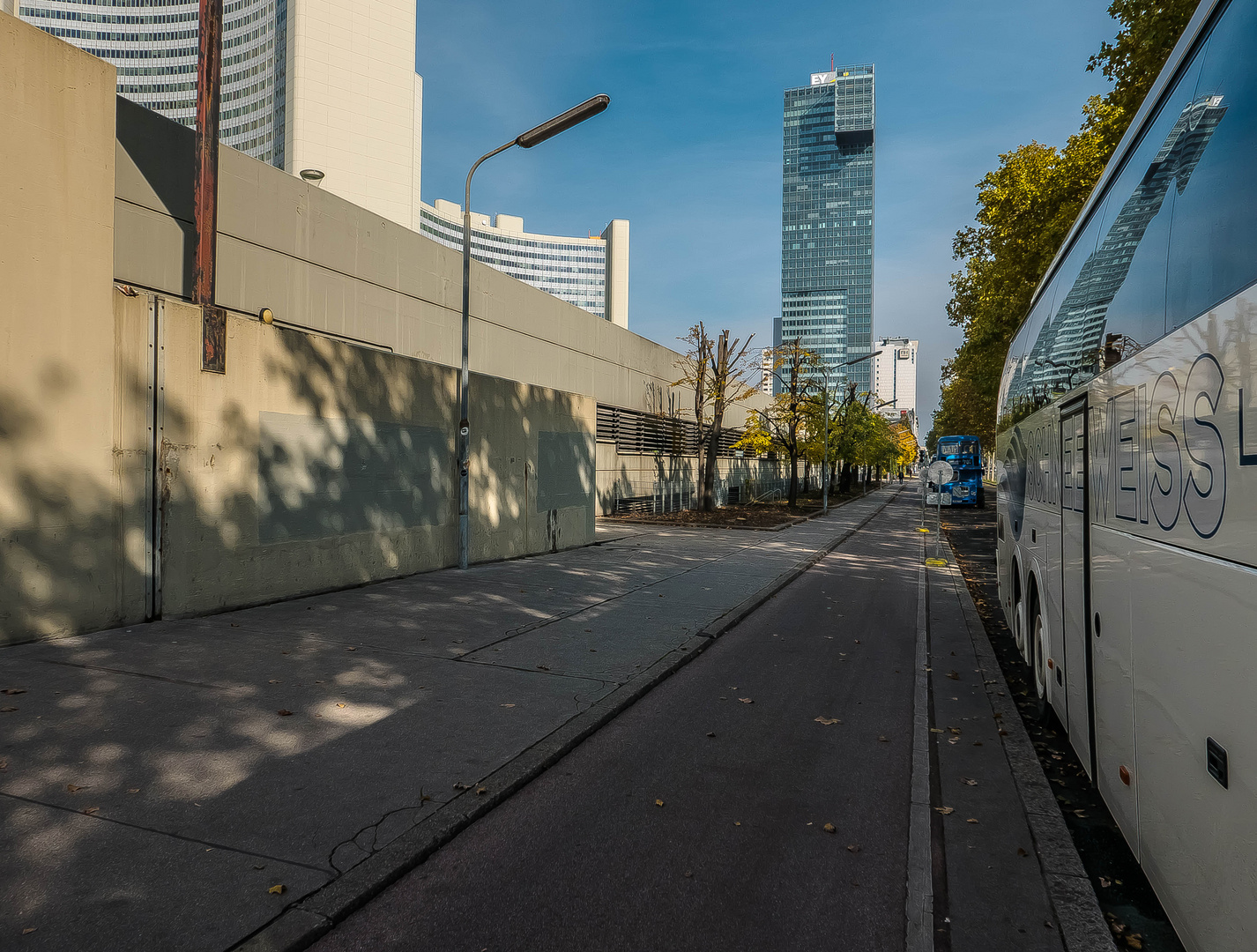 Warten auf den Bus