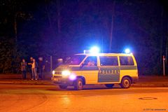 Warten auf den großen Schwertransport in Gelsenkirchen-Scholven