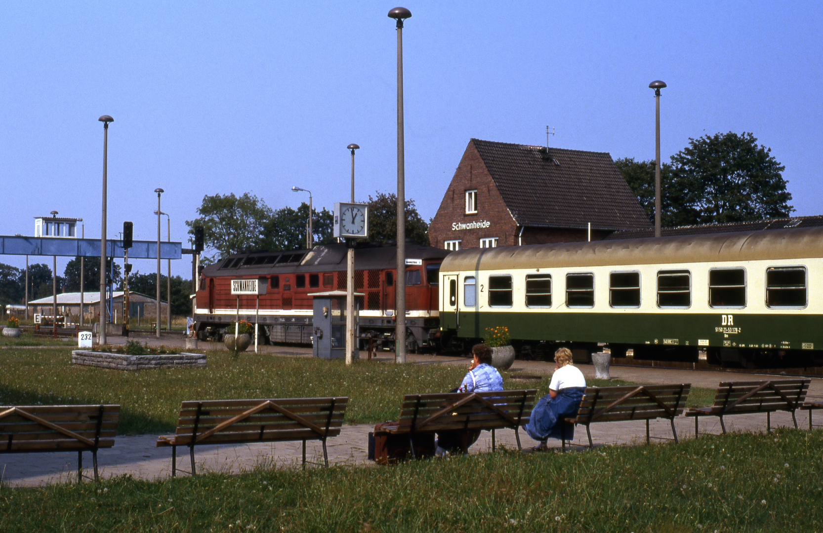 Warten auf die Abfertigung