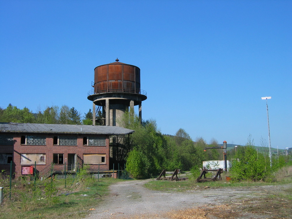 Warten auf die Abrissbirne