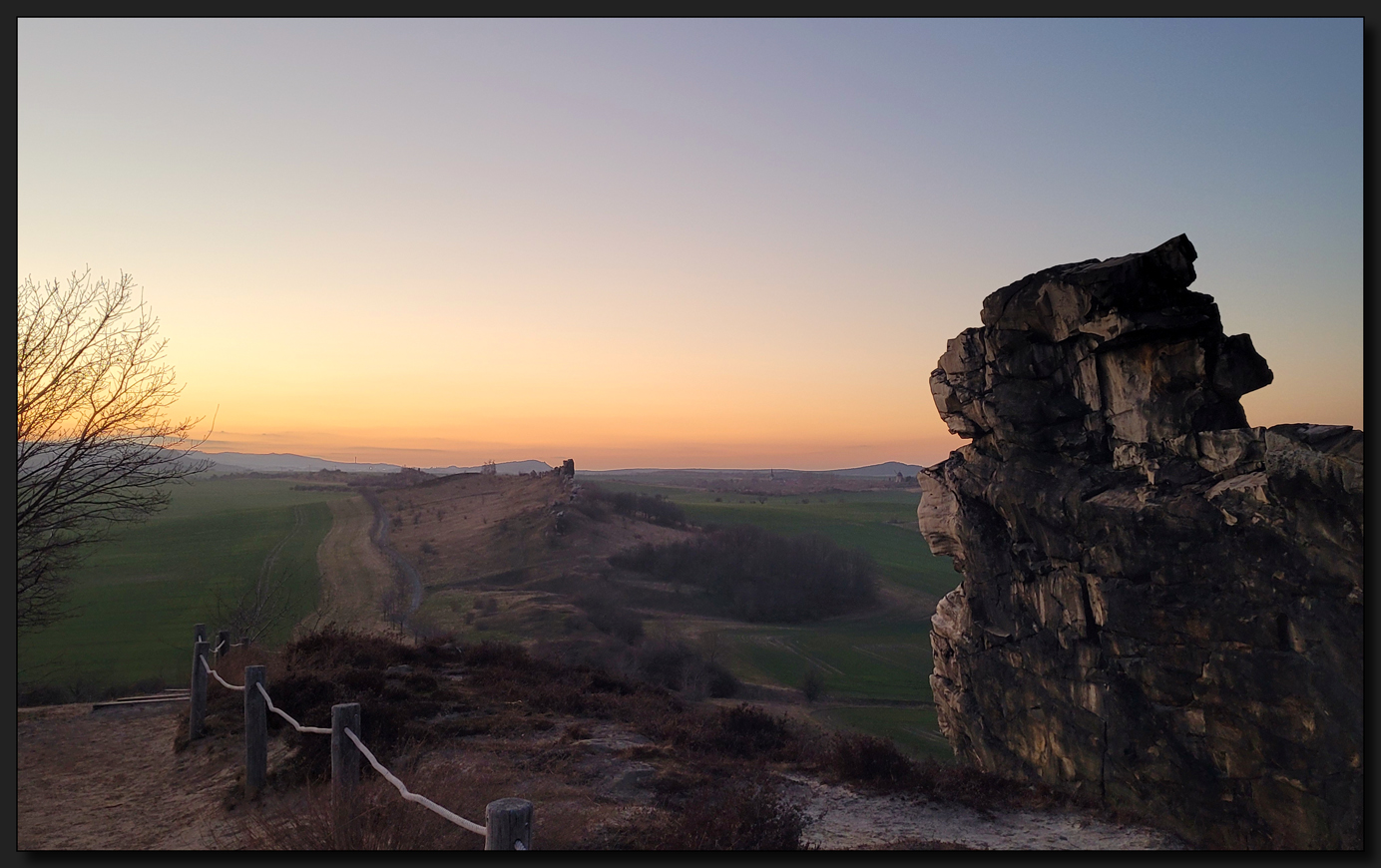 ...Warten auf die Blaue Stunde...