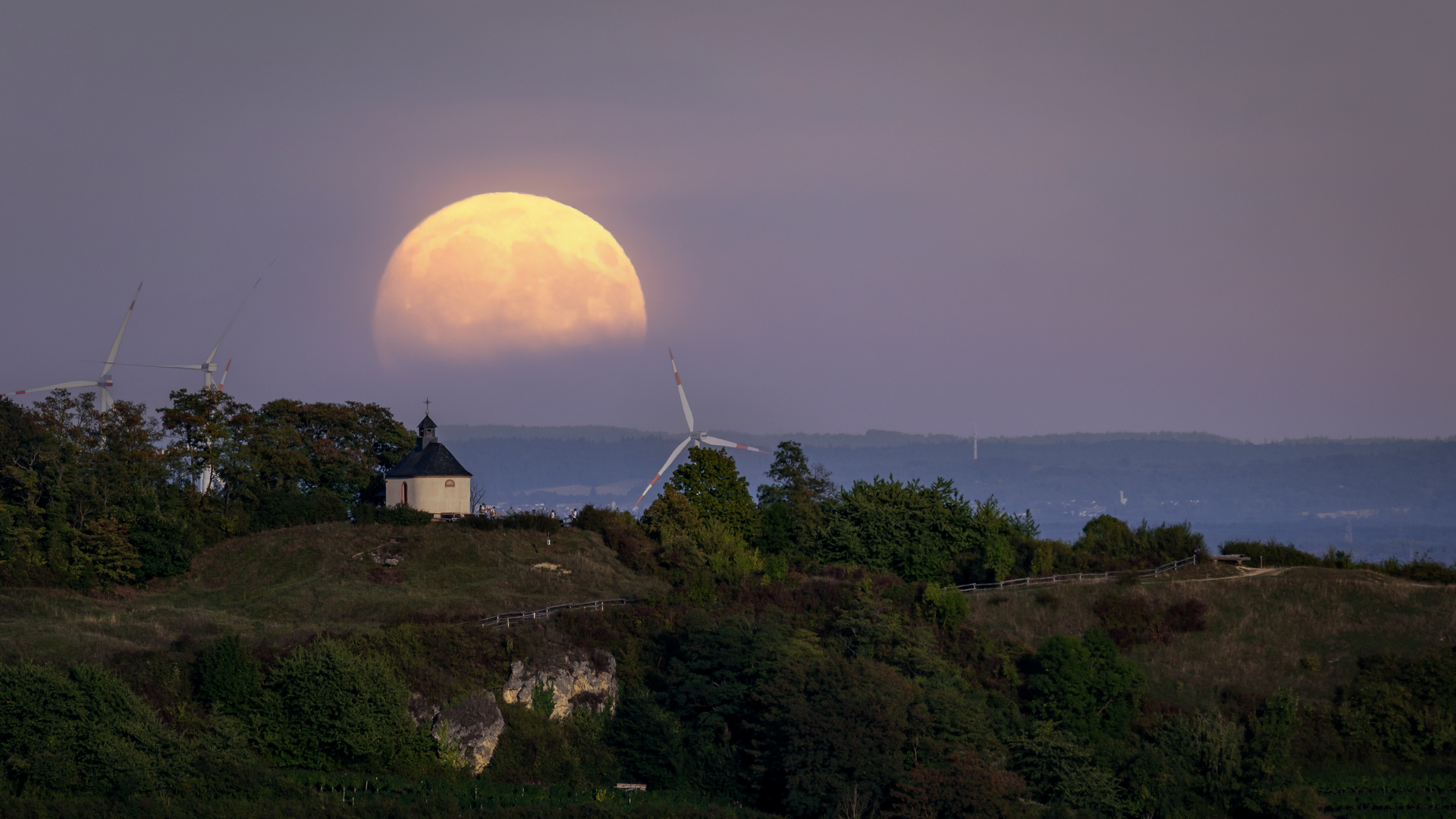 Warten auf die Mondfinsternis