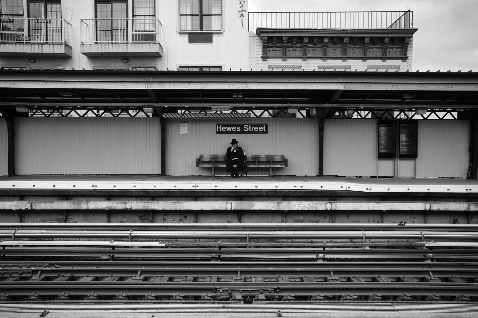 Warten auf die New Yorker U-Bahn