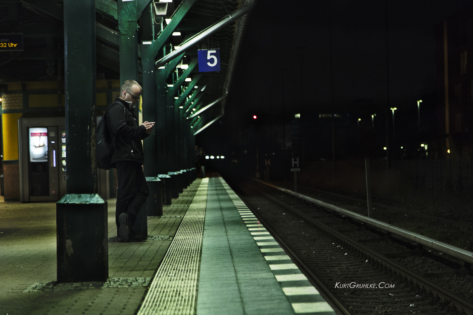 Warten auf die S-Bahn