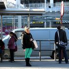 Warten auf die Straßenbahn