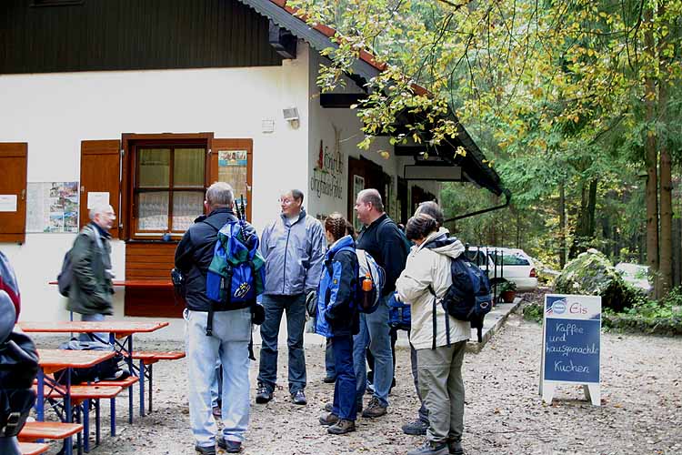 Warten auf Kaffee und Kuchen..