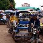 warten auf kundschaft III, laos 2010