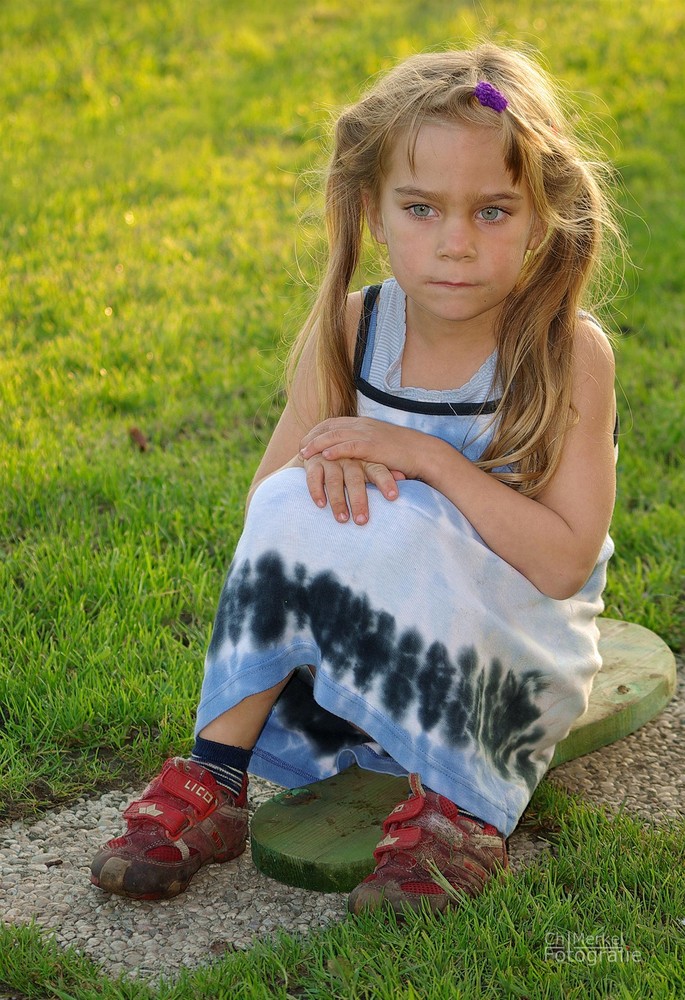 Warten Foto & Bild | kinder, kinder im schulalter, menschen Bilder auf ...