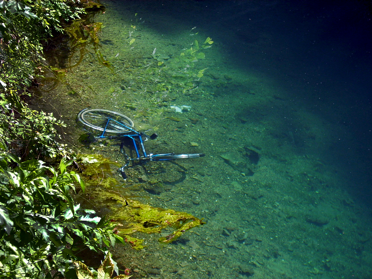 Warum ist der Blautopf blau?