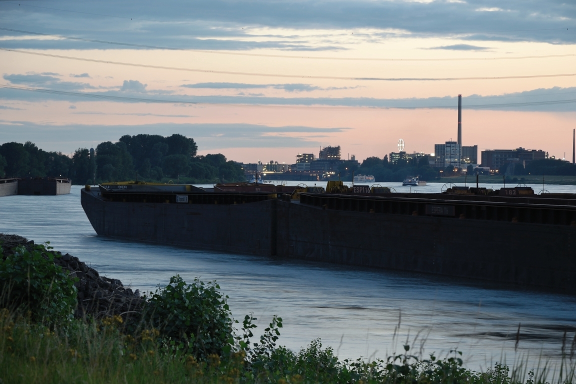 Warum ist es am Rhein so schön?    Teil 2