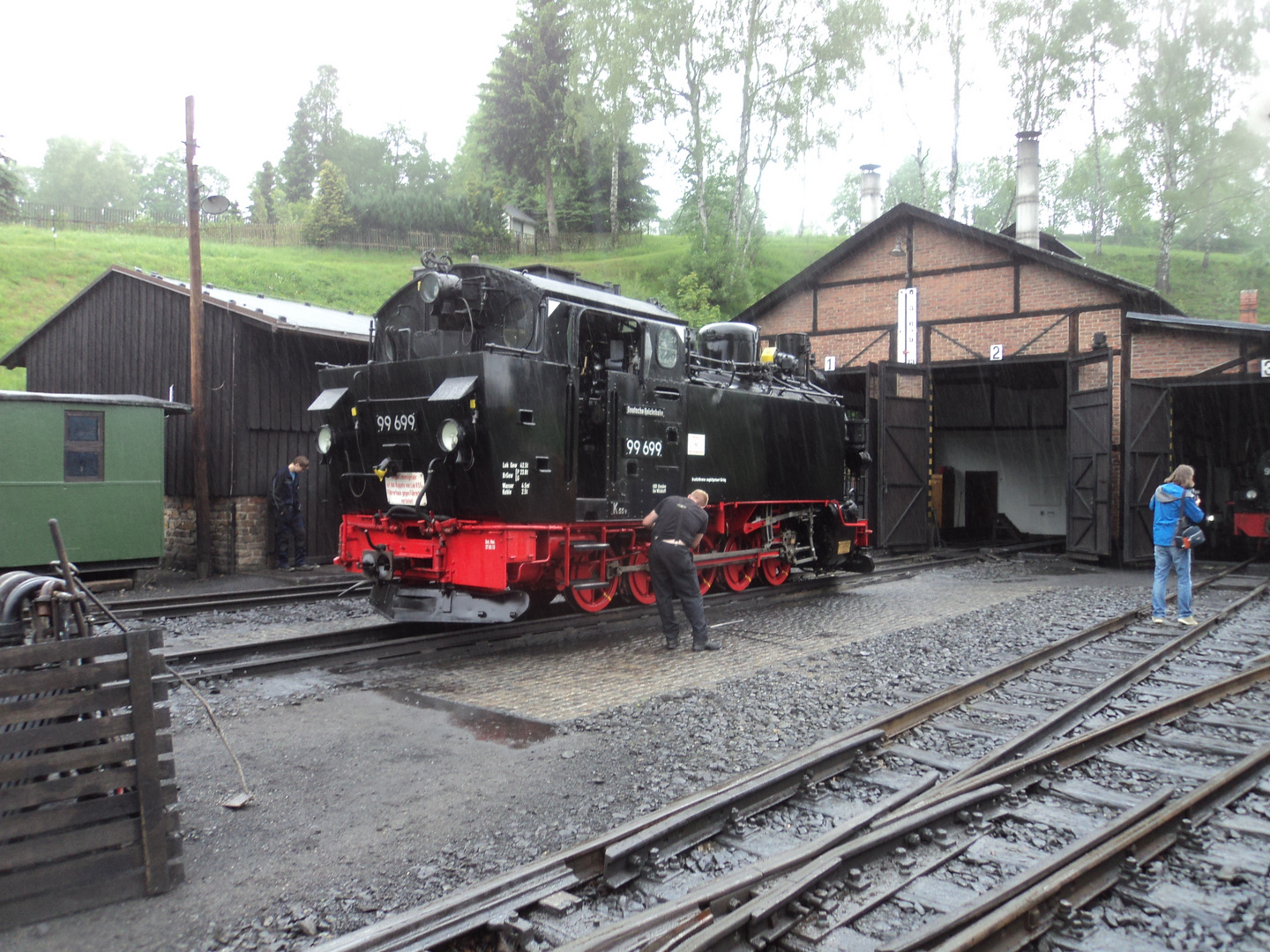 Warum steht die 99 699