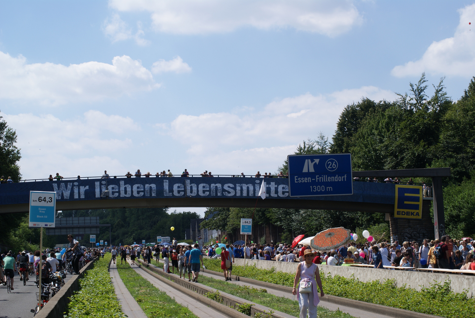 Was alles so auf der Autobahn los ist? Die Erste