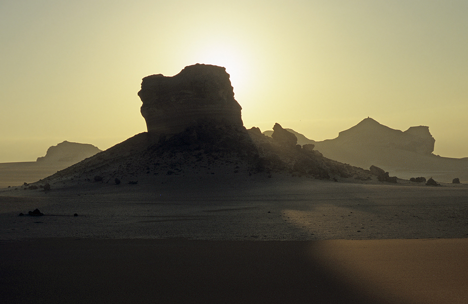 was die Sonne aus ein paar Steinen und ein "wenig" Sand macht