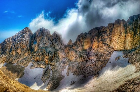 Was du suchst ist nicht auf den Gipfeln der Berge, es ist in deinem Herzen