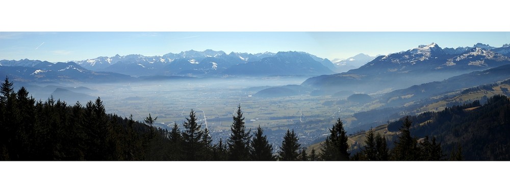 Was für ein Tag auf dem St Anton. Blick ins Rheintal