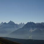 Was für eine Aussicht vom 2663 m hohen Pfannhorn. Die Sextener Dolomiten..