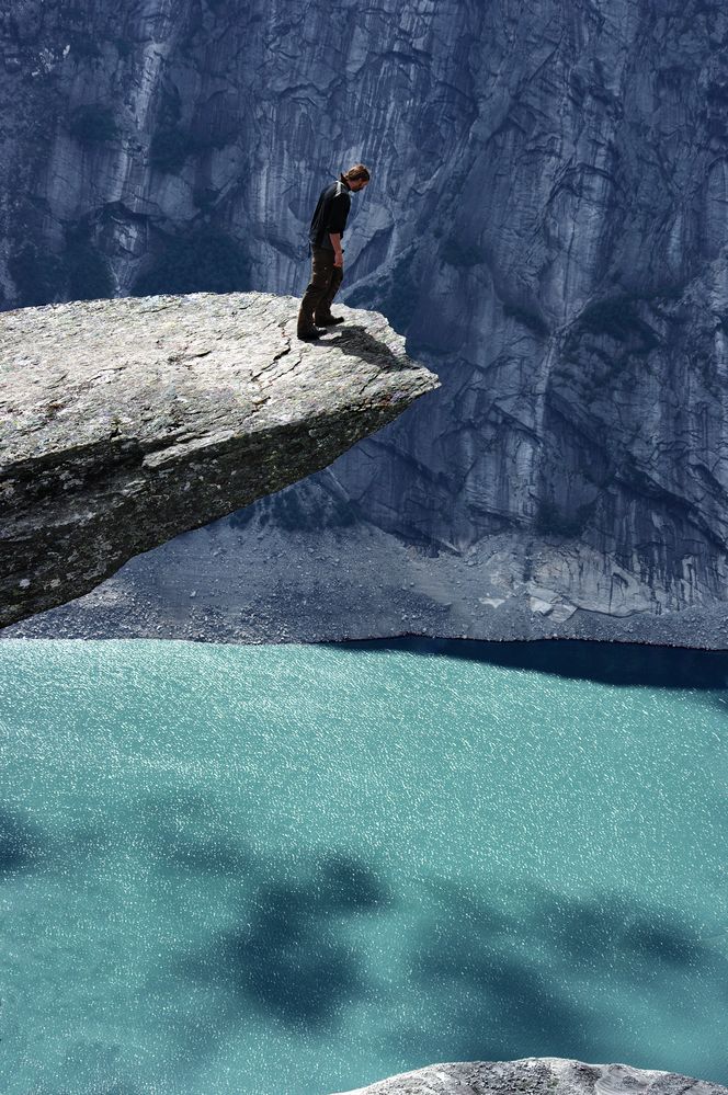 Was gibt's den hier unten (auf der Trolltunga)