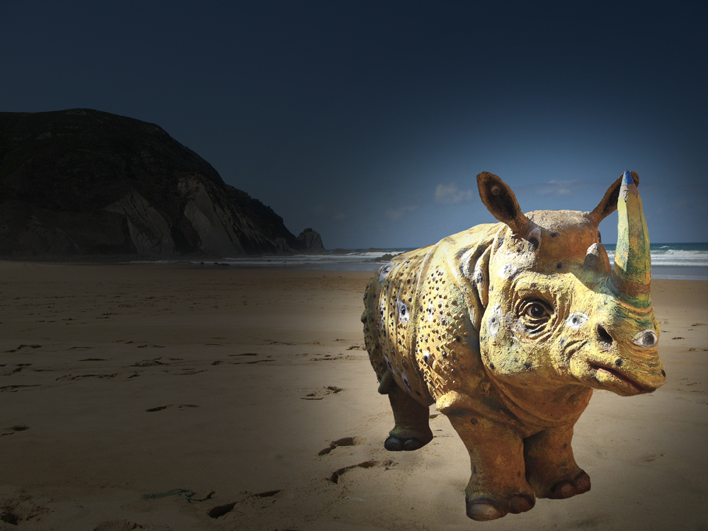 Was macht das Nashorn aus Schleswig am Algarve-Strand?