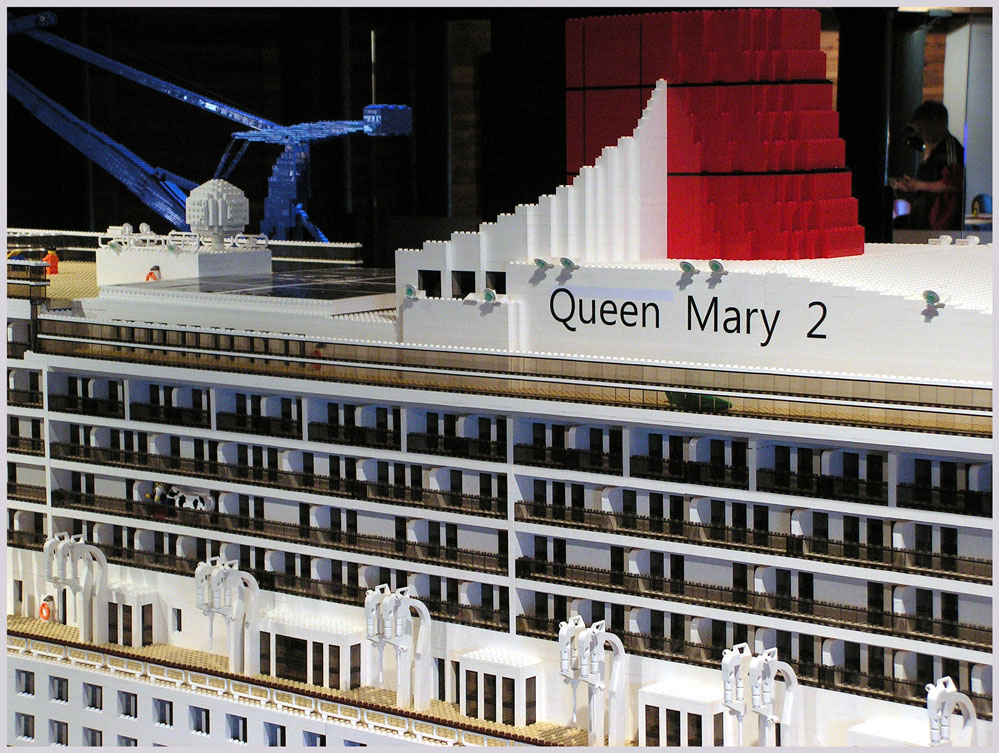 ...was macht die Kuh auf der QUEEN MARY ?