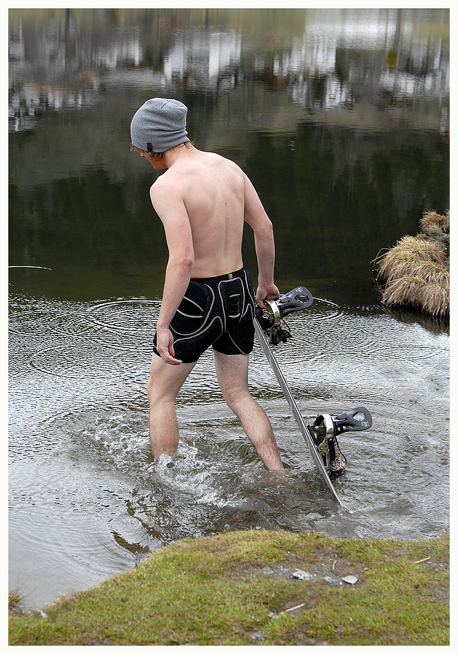 Was macht ein Boarder wenn er sieht das sein Board nicht mehr so frisch aussieht.