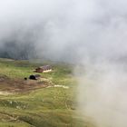 Was taucht denn da aus dem Nebel auf?