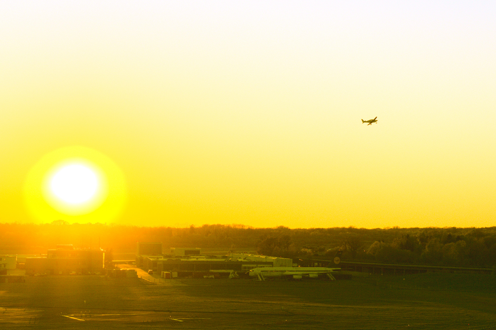 Was vom Flughafen übrig blieg