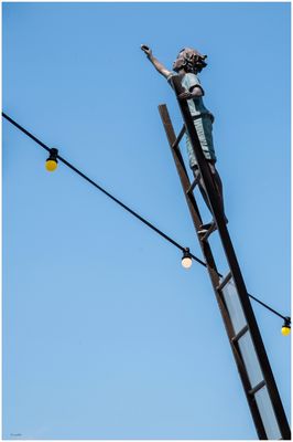 Was wäre wenn meine Murmel der Mond wäre...