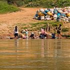 Waschtag am Mekong