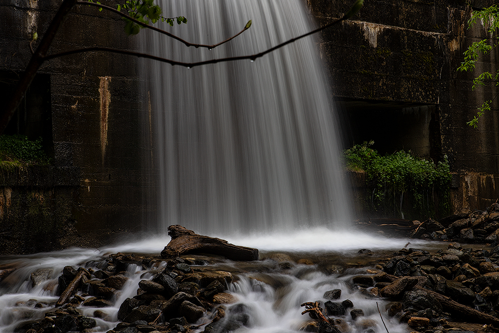 Waserfall im Schluchtweg 