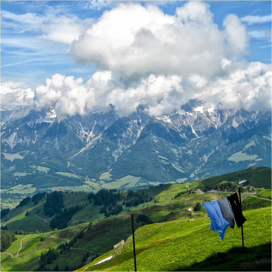 < washing day >