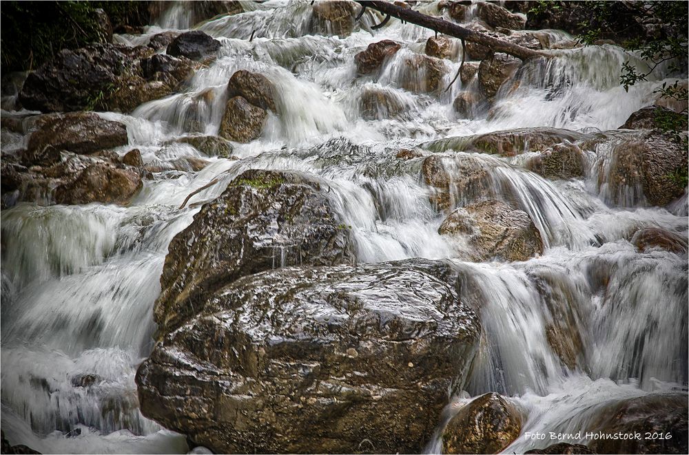 Wasser aus Namlos .... iss joot