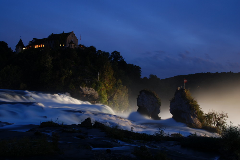 Wasser bei Schaffhausen by Boris Lempochner