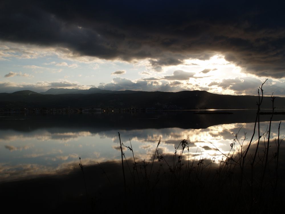 Wasser - Himmel Spiegelung von Lefkas