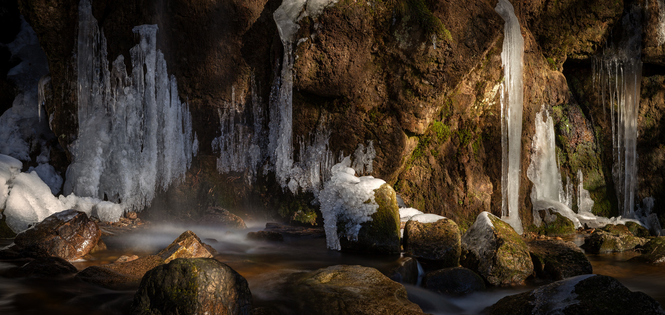 Wasser im Fluss