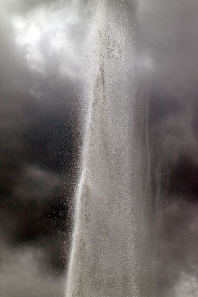 Wasser in die Wolken