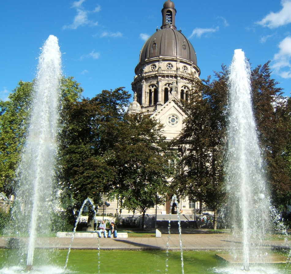 Wasser ist da seid Ihr zur Taufe bereit ?